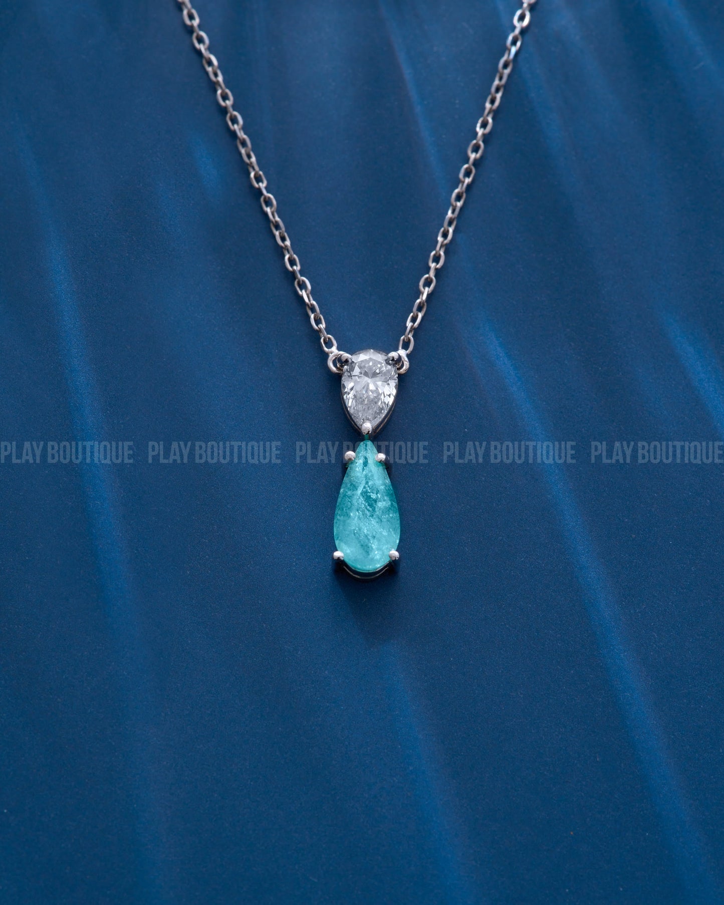 COLAR GOTA TURMALINA PARAIBA E DIAMANTE 2 CT