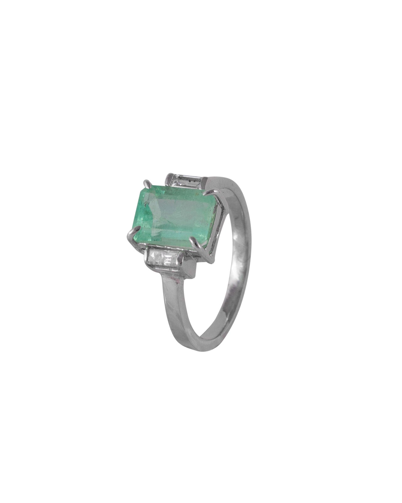 ANEL RADIANT THREE STONE ESMERALDA COLOMBIANA E DIAMANTES BAGUETE 2.28 CT