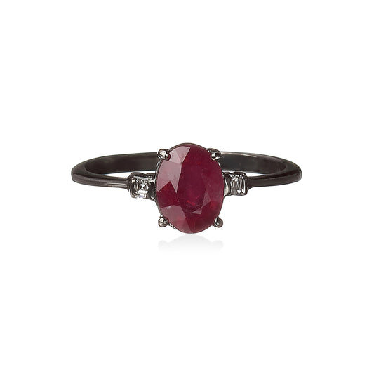ANEL OVAL THREE STONE RUBELITA E DIAMANTES BAGUETES 1.9 CT