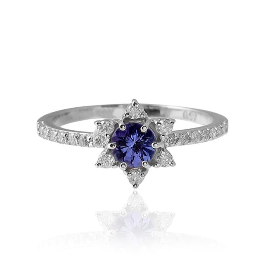 Anel Estrela Tanzanita e Brilhantes 0.96 CT