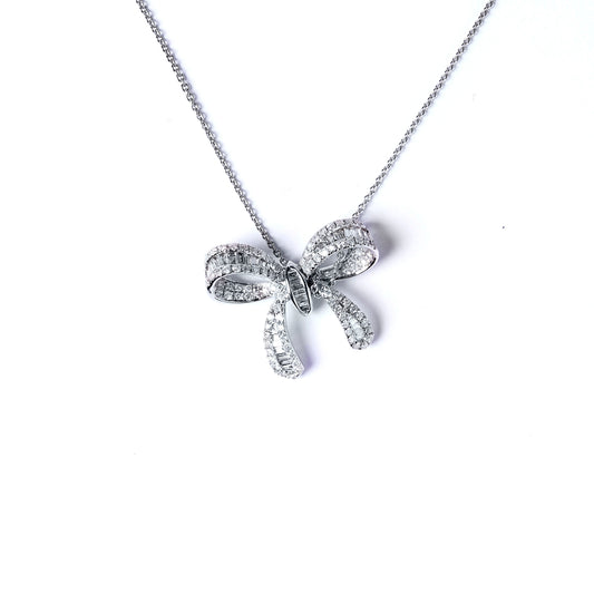 COLAR LAÇO DIAMANTES BAGUETE E BRILHANTES 2 CT